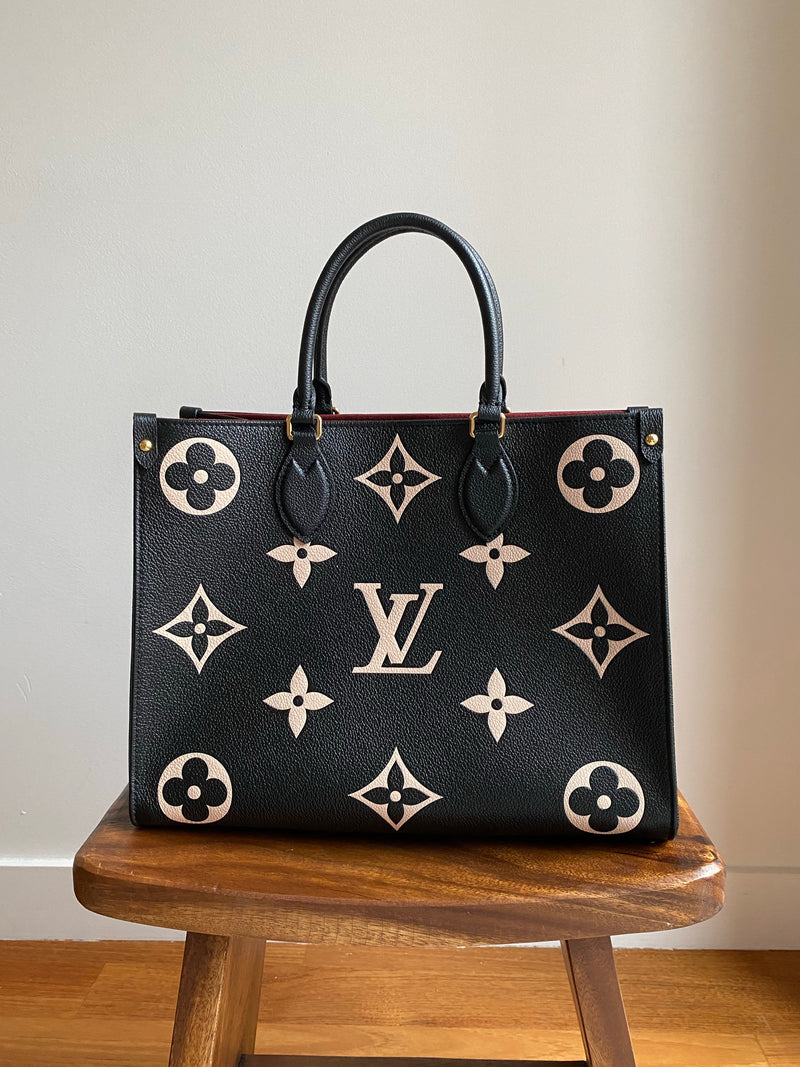 LOUISE VUITTON ONTHGO TOTE BAG