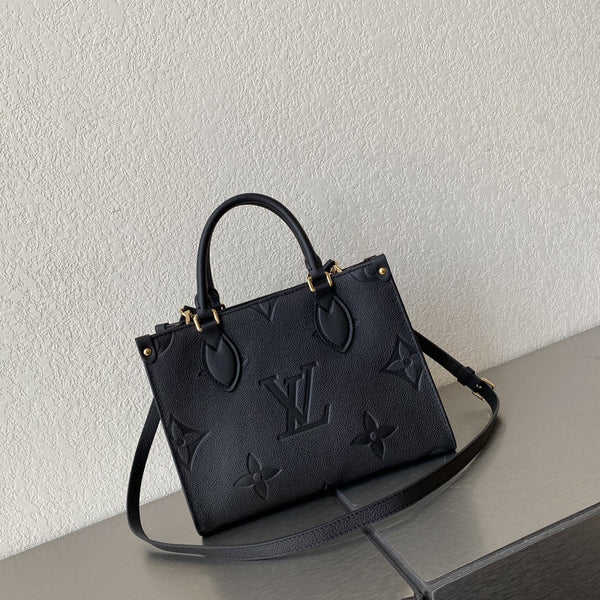 LOUISE VUITTON ONTHGO TOTE BAG PM