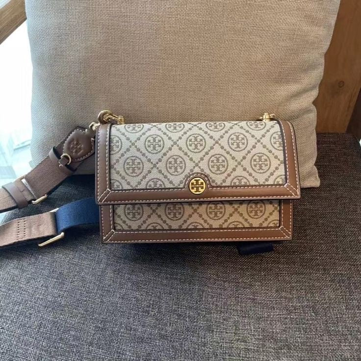 TORY BURCH - T MONOGRAM