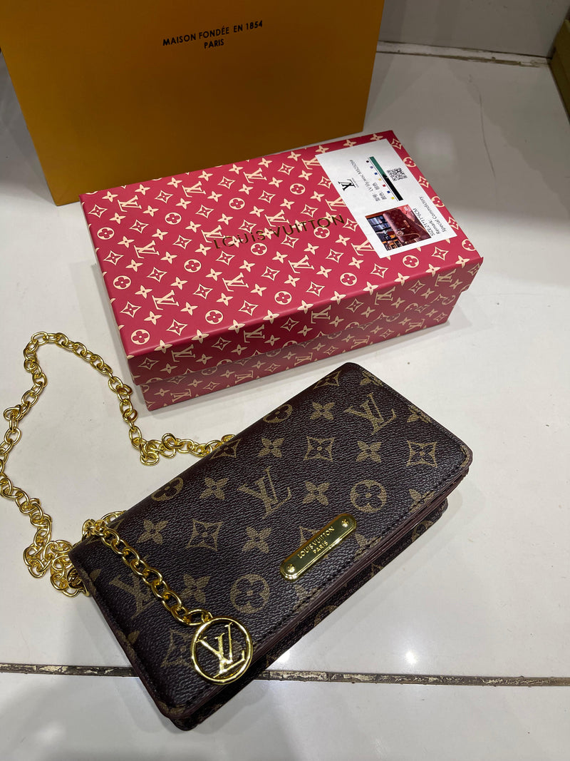 LOUIS VUITTON LILLY WALLET ON CHAIN