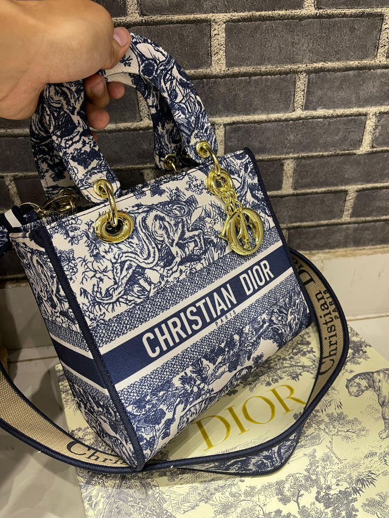 CHRISTIAN DIOR LADY LITE BAG