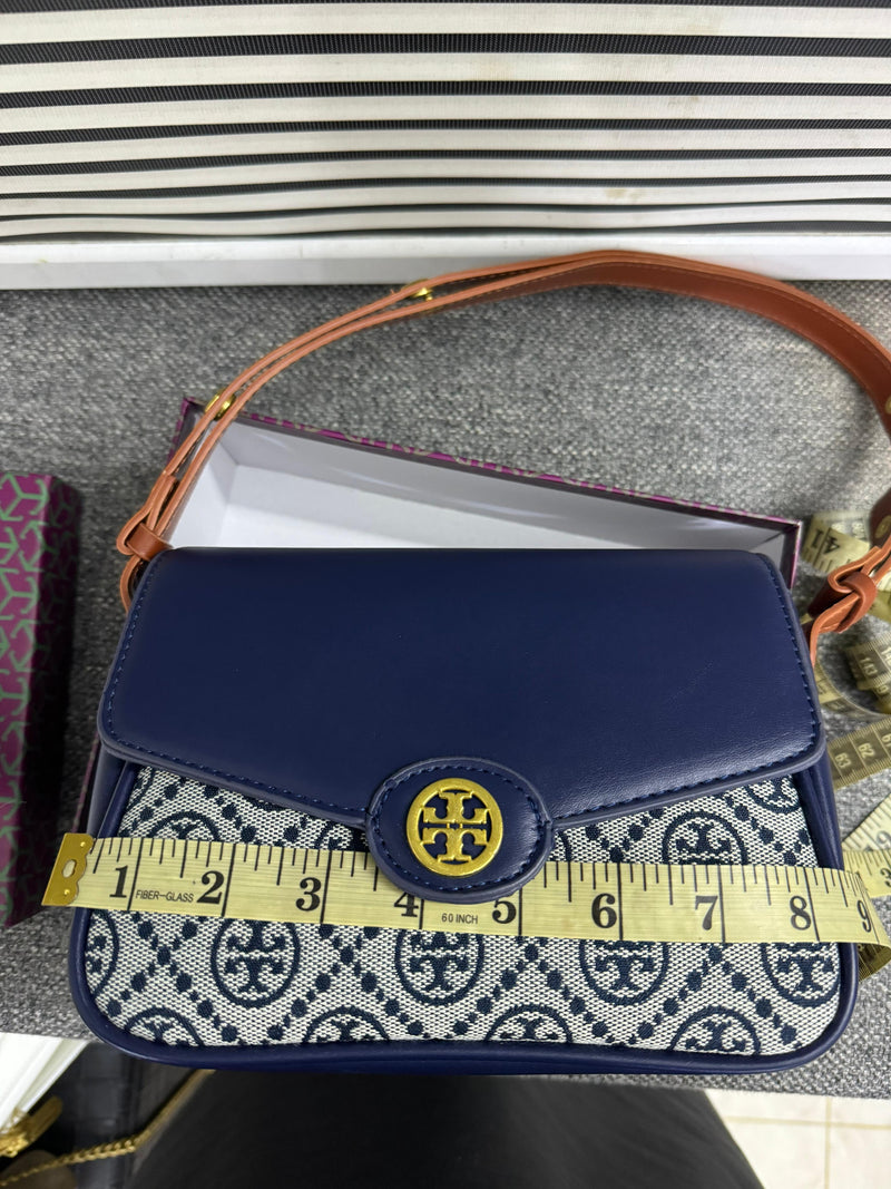 TORY BURCH ROBINSON T MONOGRAM SHOULDER BAG