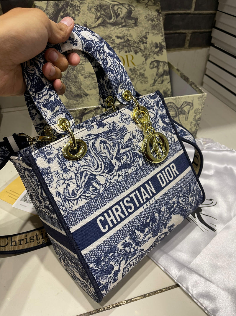 CHRISTIAN DIOR LADY LITE BAG