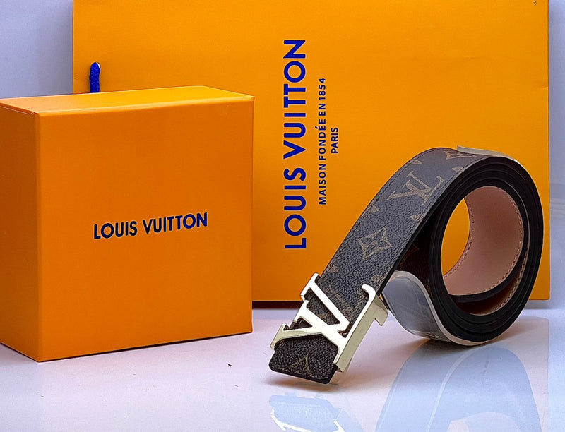 LOUISE VUITTON BALTS