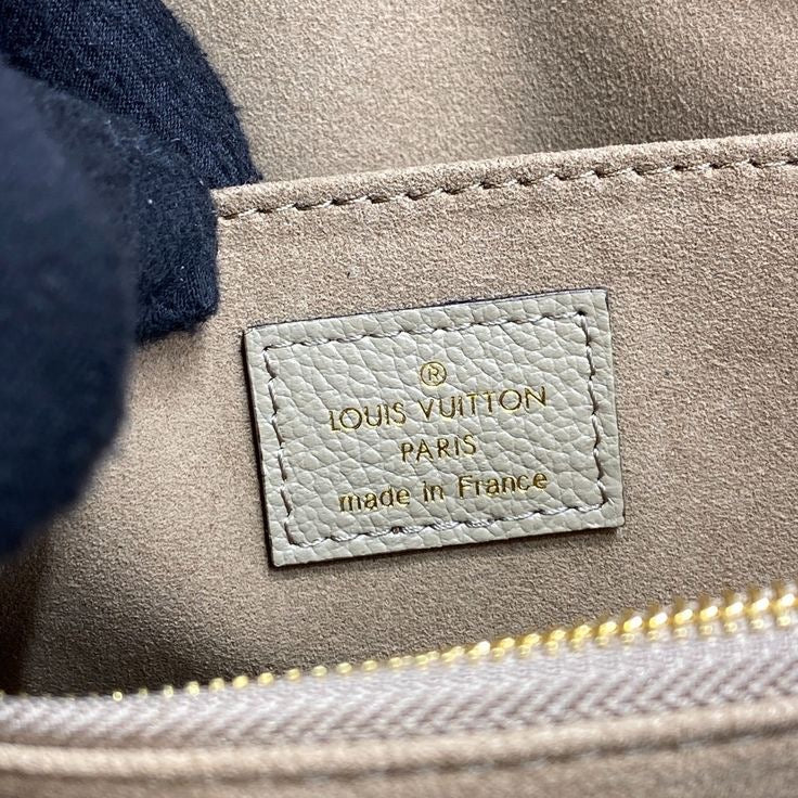 LOUIS VUITTON MADELEINE BAG